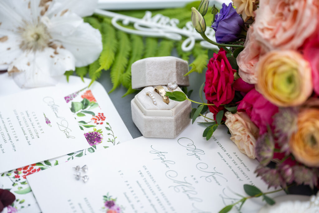 Bella Figura floral wedding invitation