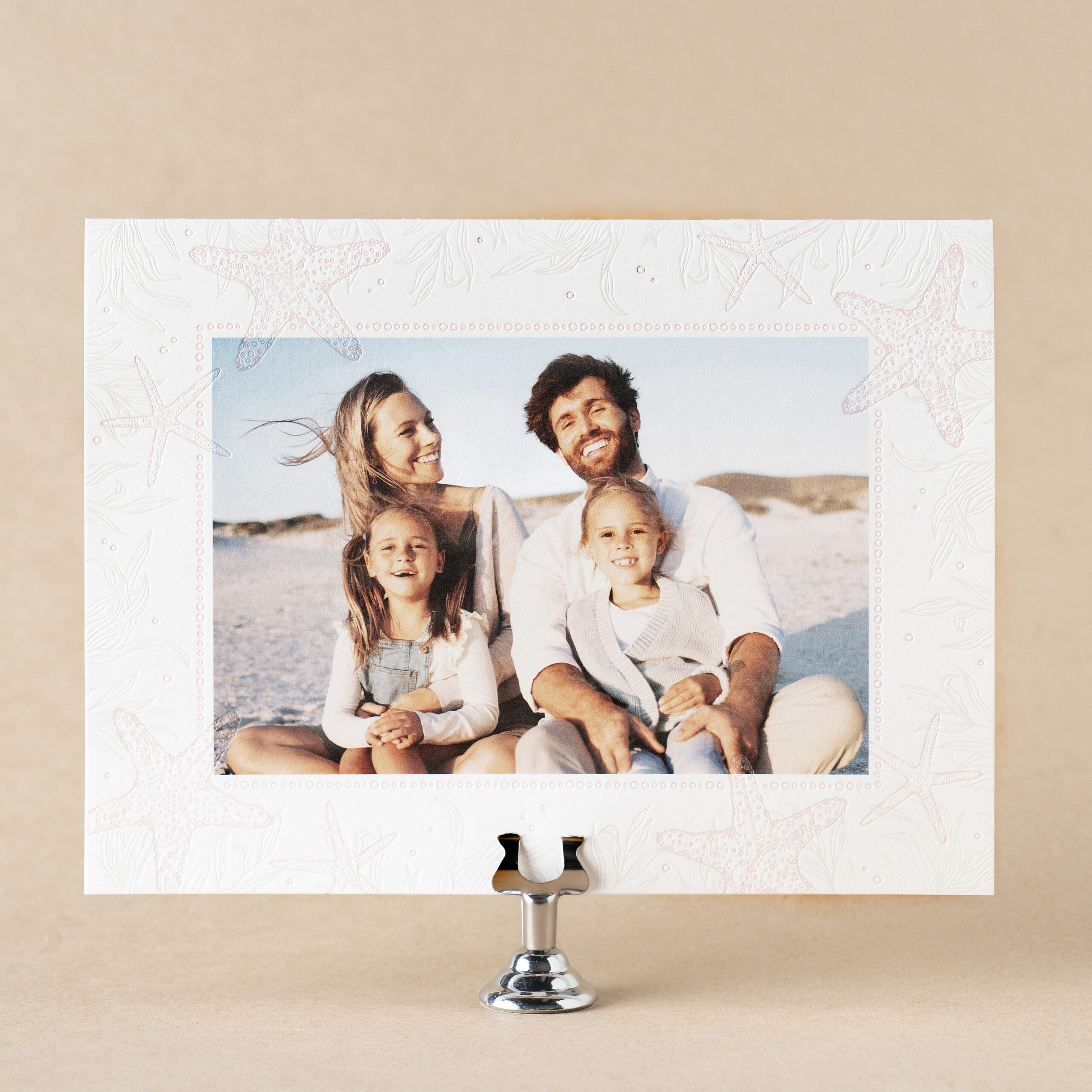 Maris Holiday design