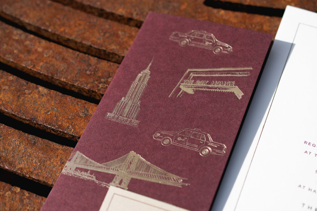NYC-Inspired Gatefold Wrap