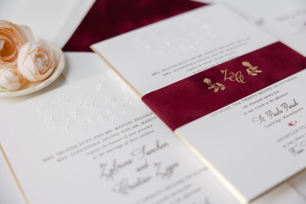 Wedding invite with velvet belly band