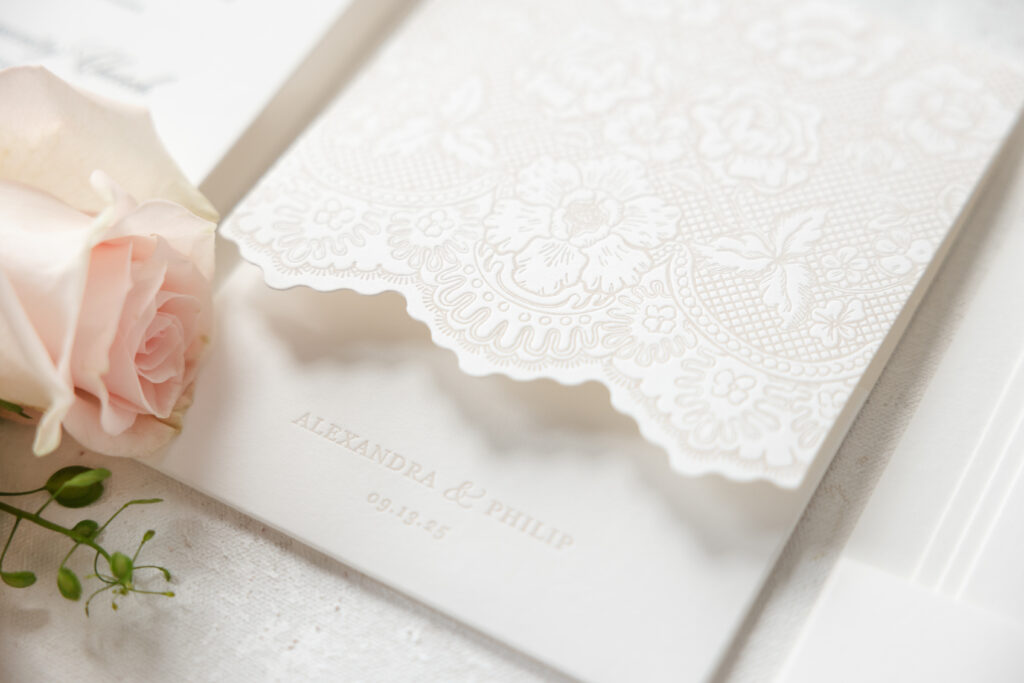 Lace-Inspired Pocketfold