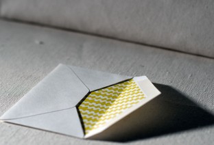 photo of pastis envelope wide