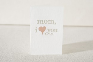 Mom I love you mother's day card from Smock
