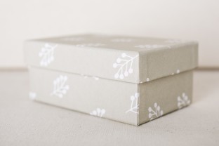 Small jute boxes from Smock