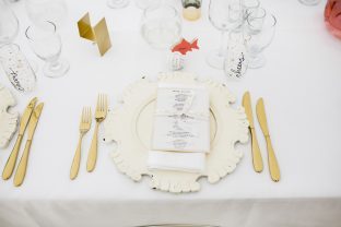 Beach wedding table setting