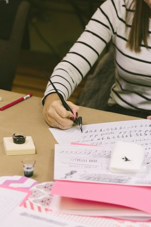 Calligraphy workshops with Virginia Lucas Hart at Smock's 2016 Holiday Shop