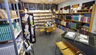 A peek inside at the selection of custom stationery albums available at The Stationery Station in Highland Park, Illinois